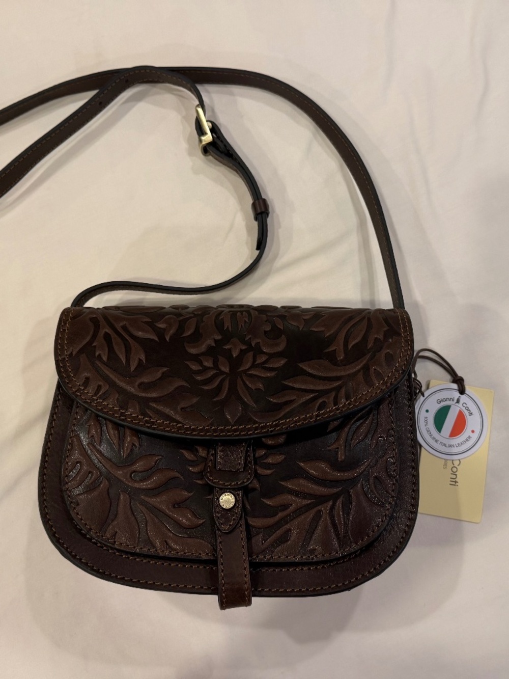 Gianni Conti Italian Leather Crossbody Saddle